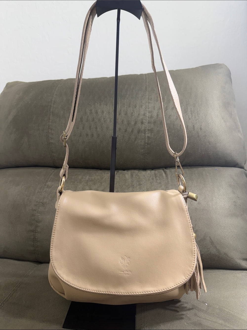 Authentic Italian Leather Saddle Crossbody –Vera Pelle-Cream